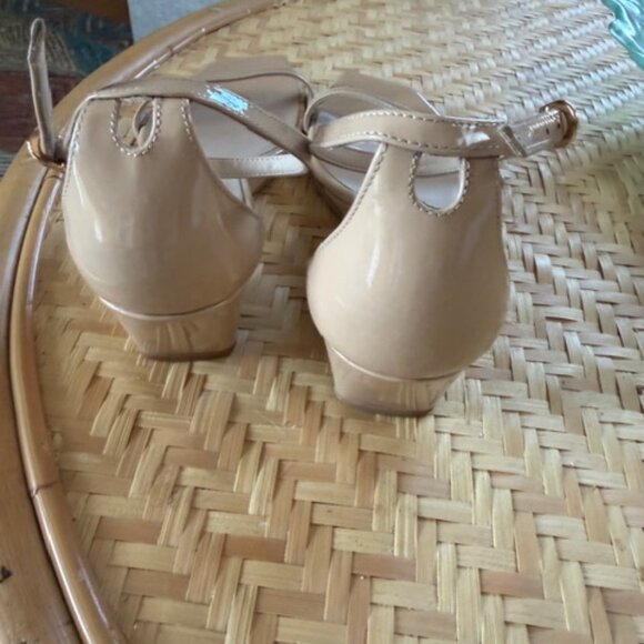 Stuart Weitzman Nudistcurve Wedge Sandal Size 9.5 New - Picture 4 of 8